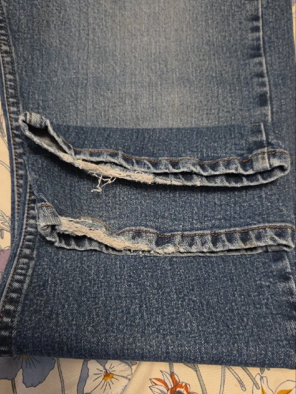 Wrangler Men's Straight-Leg Blue Jeans